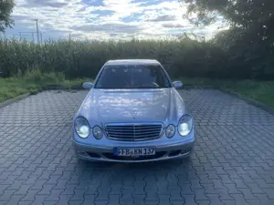 Mercedes-Benz E 220 CDI Automatik Elegance