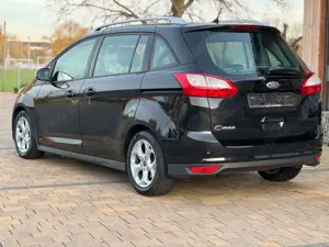 Ford Grand C-Max Bild 2