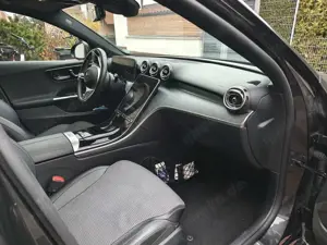 Mercedes-Benz C 200 Panorama Memory Distronic AHK Avantgarde Garantie Bild 5