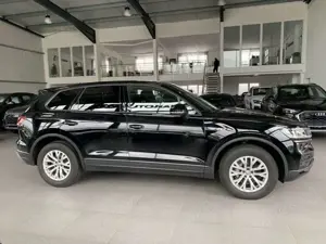 Volkswagen Touareg 3.0 V6 TDI 4Motion DPF Automatik Bild 4