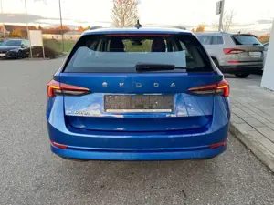 Skoda Octavia Combi 2.0 TDI DSG NAVI-COLUMBUS+LED+AHK+ Bild 4