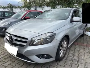 Mercedes-Benz A 180 A 180 (BlueEFFICIENCY) Style