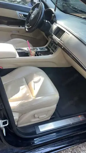 Jaguar XF 2.000 Diesel Bild 2