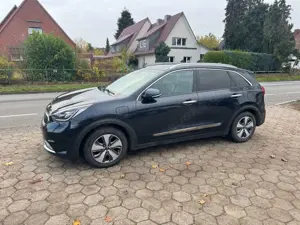 Kia Niro Plug-in Hybrid *LED+ACC+Leder+8xAlu+Navi*