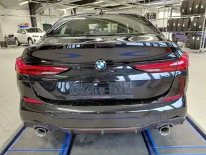 BMW 220 Bild 4