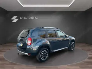 Dacia Duster I Black Shadow 4x2|AHK|R-KAM|PDC|TEMP|NAV Bild 4