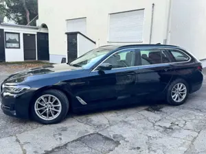BMW 520 d Touring ° Leder ° Komfsi. ° Bild 5