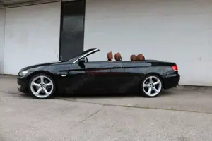 BMW 325 i Cabrio*Automatik*Sportfahrwerk*Navi.*