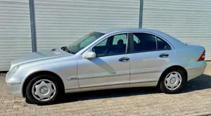 Mercedes-Benz C 180 C 180 Kompressor * TÜV neu * 8-fach bereift *