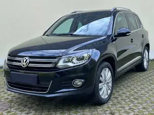 Volkswagen Tiguan Life 4Motion 2.0 | AHK | Pano | Kamera |