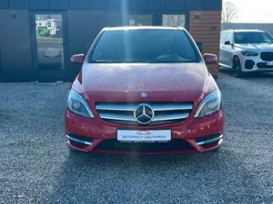Mercedes-Benz B 200 AUTOMATIK LEDER KLIMA PDC PANO EXCLUSIVPAK Bild 3