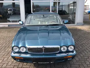 Jaguar XJ 308 Sovereign 4.0  Topzustand org. 96 tKM