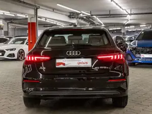 Audi A3 Sportback 40 TFSI e LED Navi Pano Sportsitze Bild 5