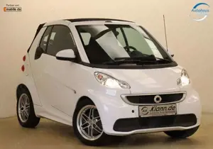 smart forTwo Fortwo 1.0 71PS MHD Cabrio Brabus Servo SHZ