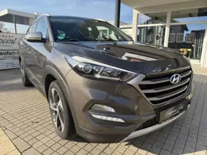 Hyundai TUCSON Advantage 2WD, 1.Hand, Automatik,75000km!