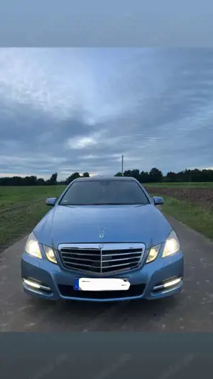 Mercedes-Benz E 350 CDI DPF BlueEFFICIENCY 7G-TRONIC Avantgarde