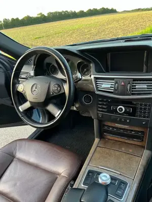 Mercedes-Benz E 350 CDI DPF BlueEFFICIENCY 7G-TRONIC Avantgarde Bild 5