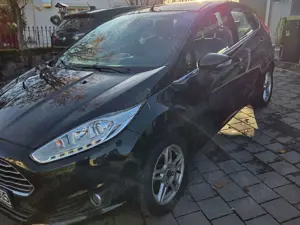 Ford Fiesta Fiesta 1.0 EcoBoost Start-Stop Titanium Bild 2