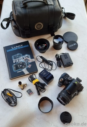 Digitale Kamera Panasonic Lumix FZ50 mit viel Zubehör