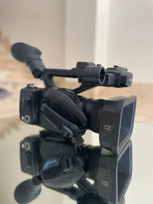Panasonic AG-UX180 4K Camcorder Bild 2