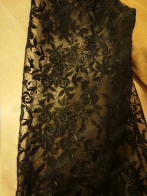 Maßgeschneidertes Kleid