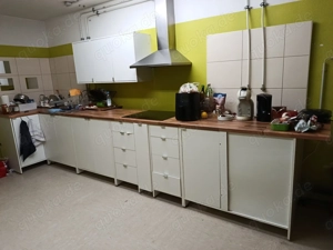 Große und praktishe Ikea küche