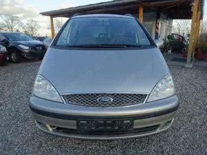 Ford Galaxy Bild 2