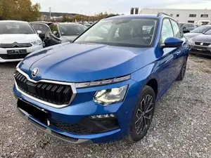 Skoda Kamiq Selection 1.5 TSI DSG AHK Matrix RearView Sitzh. A Bild 2