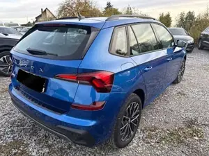 Skoda Kamiq Selection 1.5 TSI DSG AHK Matrix RearView Sitzh. A Bild 4