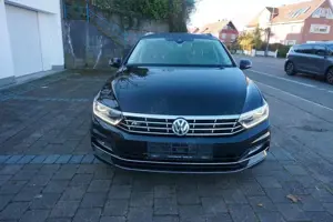 Volkswagen Passat Variant Highline*4Motion*PAN*AHK*R-Line Bild 2