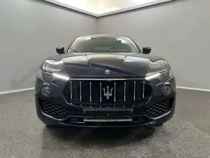 Maserati Levante Diesel PANO*KAM*21Z*1.HD* Bild 2