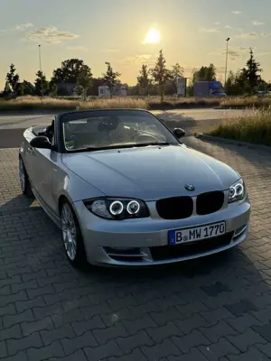 BMW 118 118i Cabrio Aut. (Austauschmotor ca 30000 km)
