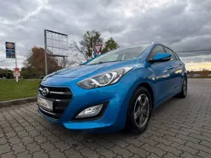 Hyundai i30 cw blue Trend Bild 1