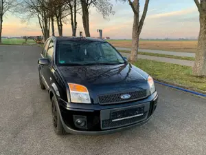 Ford Fusion 1.4 Black Magic  1Hand