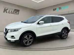 Nissan Qashqai 1,6 N-Connecta, RFK, Navi, LED, AHK