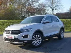 Volkswagen T-Roc 1.5 TSI Sport DSG LED AHK PDC DAB ACC Navi Bild 1