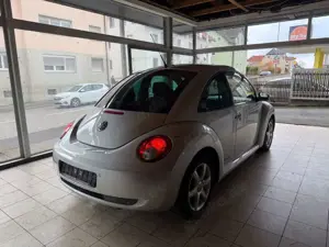 Volkswagen New Beetle Lim. 1.9 TDI Freestyle*KLIMA*PDC*SHZ* Bild 4
