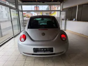 Volkswagen New Beetle Lim. 1.9 TDI Freestyle*KLIMA*PDC*SHZ* Bild 3