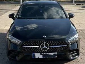 Mercedes-Benz A 250 A-Klasse Limousine Plugin Hybrid e 8G-DCT AMG Line