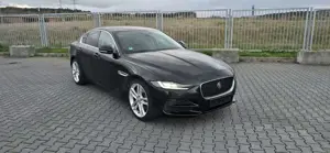 Jaguar XE 2.0 HSE Navi Leder Virtual 360° LED HUD DAB