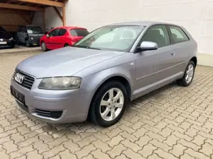 Audi A3 1.6 Attraction /Tüv 2.28/ 2.Hand