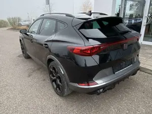 CUPRA Formentor VZ 2.0 TSI DSG 4-DRIVE 19"-KUPFER+AREA Bild 3