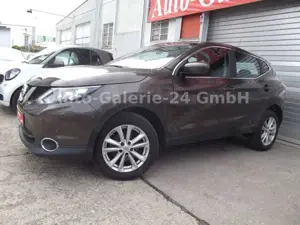 Nissan Qashqai Acenta 1,2i Automatik, Navi, SH