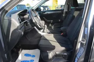 Volkswagen T-Roc 2.0 TDI Life LED Navi Sitzheizung ACC Bild 4