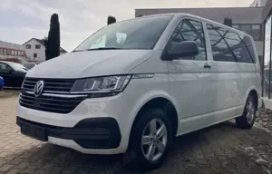Volkswagen T6 Multivan T6.1 Multivan Family DSG AHK Alu Standheizung Bild 4