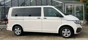 Volkswagen T6 Multivan T6.1 Multivan Family DSG AHK Alu Standheizung Bild 5