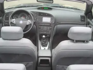 Saab 9-3 Vector Bild 3