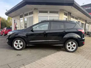 Ford Kuga ST-Line NAVI KLIMA PDC KAMERA Bild 2