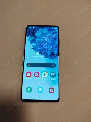 Samsung Galaxy S20 FE + Wireless Charger, top Zustand