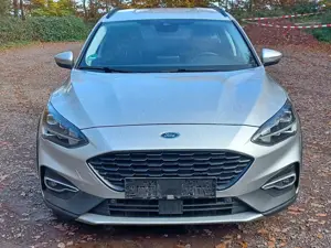 Ford Focus Turnier Active 2.0 TD EcoBlue Automatik